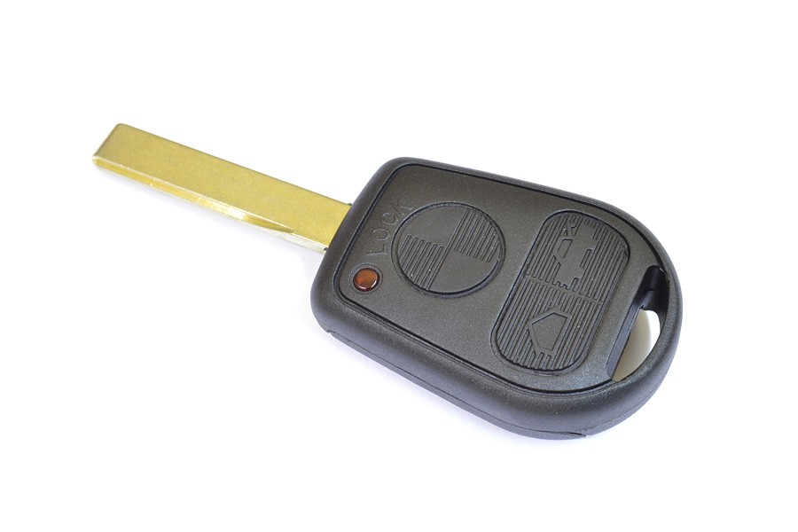 COQUE 3 BOUTONS POUR BMW