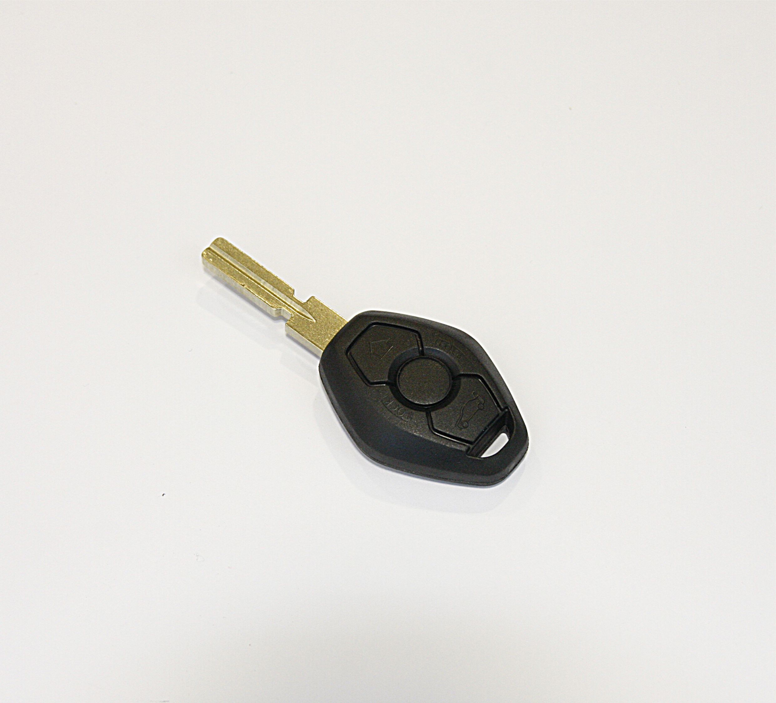 Coque 3 boutons pour BMW CBC5